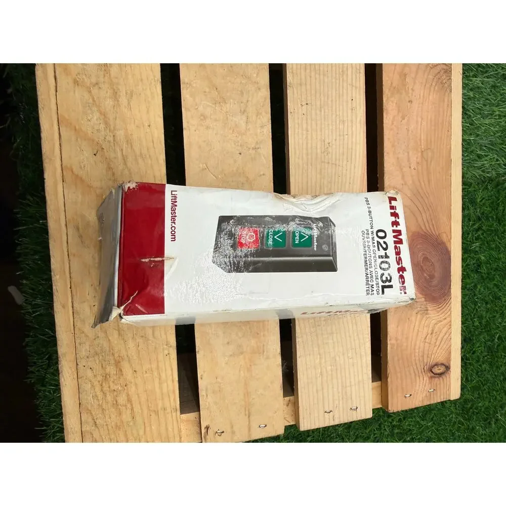 LiftMaster 02103 3-Button Indoor Surface Mount – No MAS, New in Box